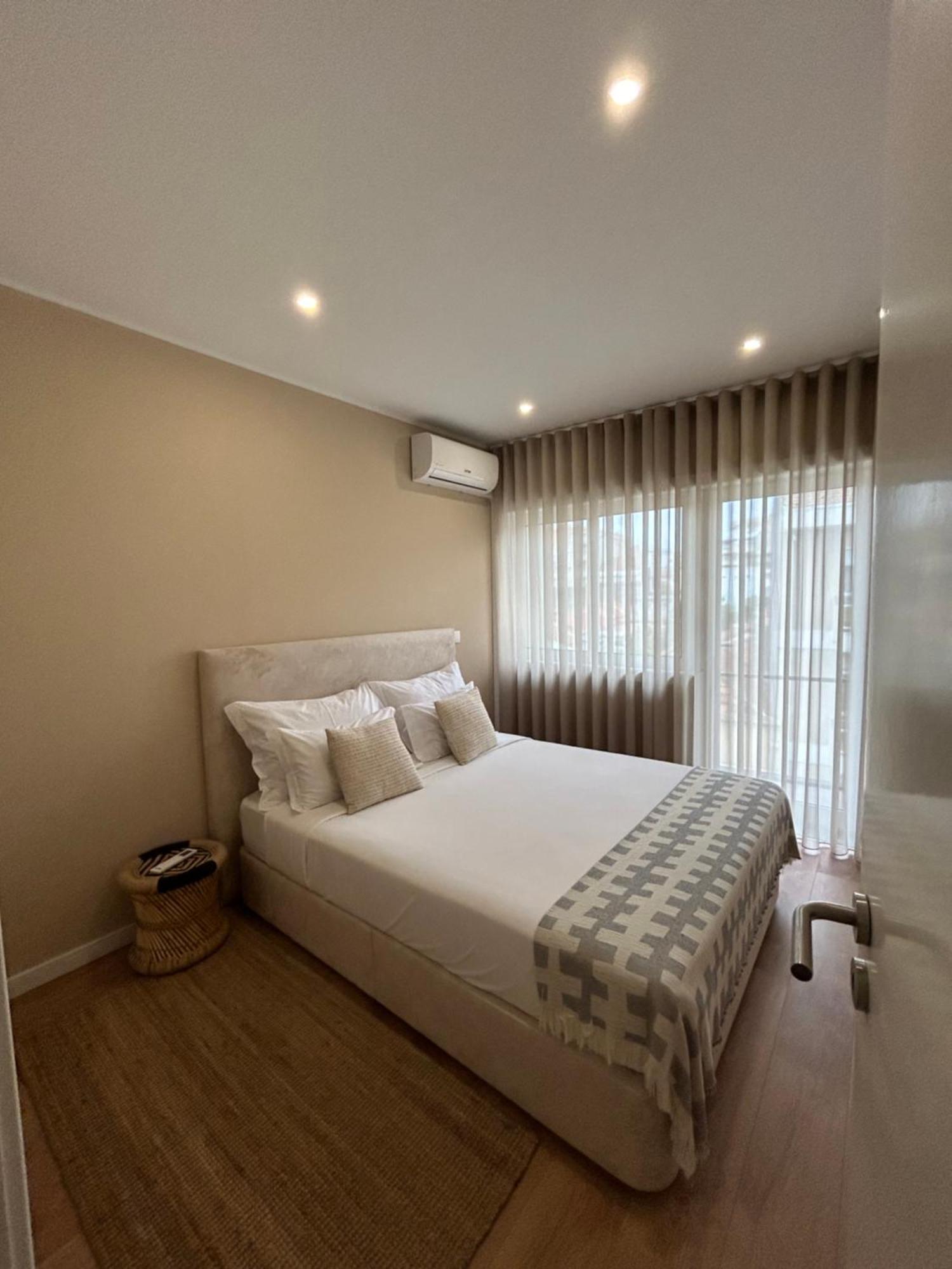 Oporto Near Family Apartments - Free Parking Exterior photo