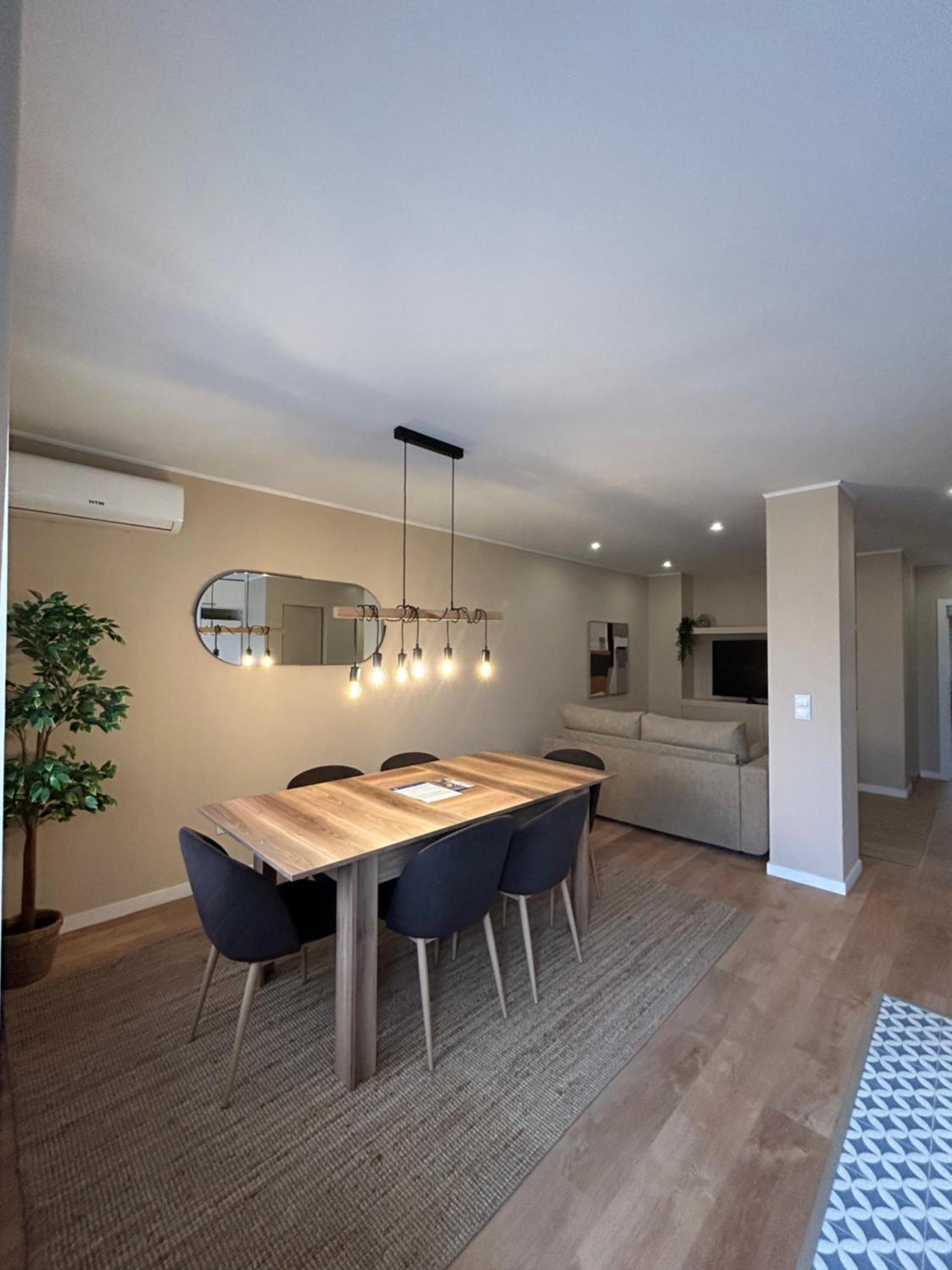 Oporto Near Family Apartments - Free Parking Exterior photo